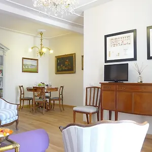 Apartment Arlecchino, Florence
