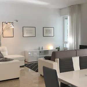 riverview-city-apartment.hotelinveneto.com/