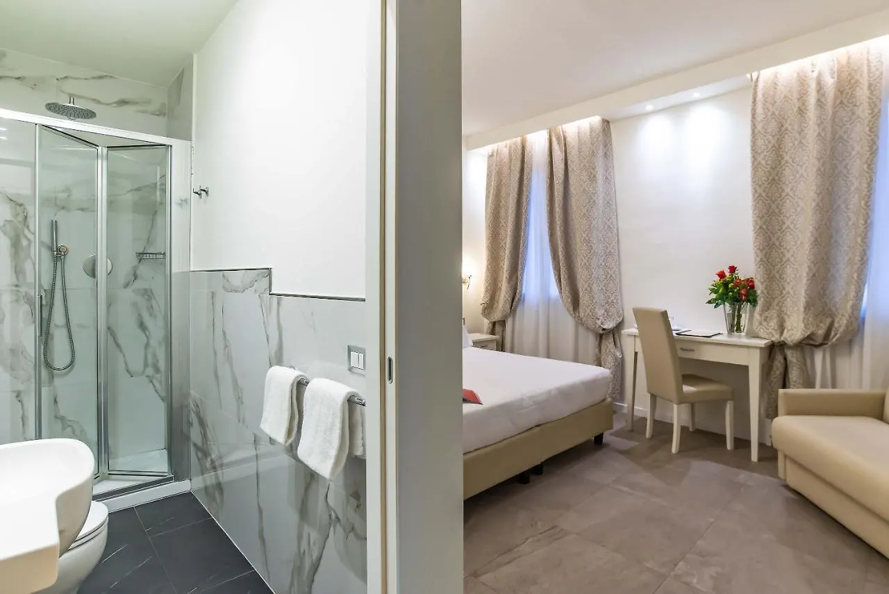 Hotel Accademia Florence 3*,